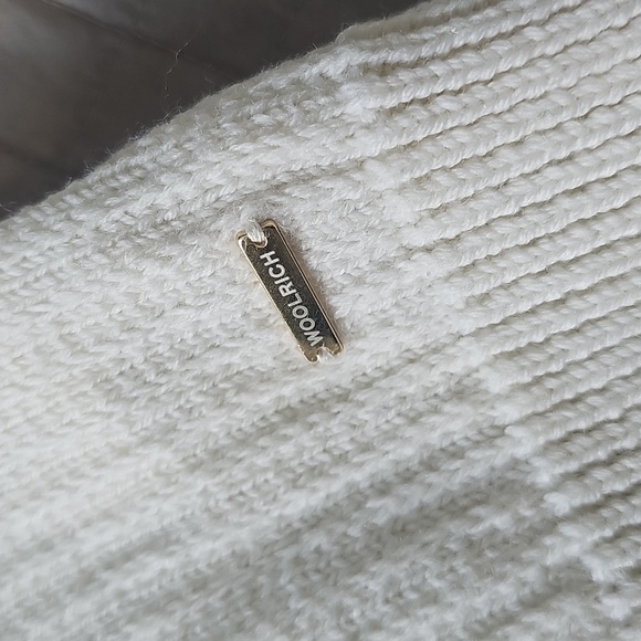 Woolrich merino wool turtle neck ribbed sweater. - Picture 10 of 12